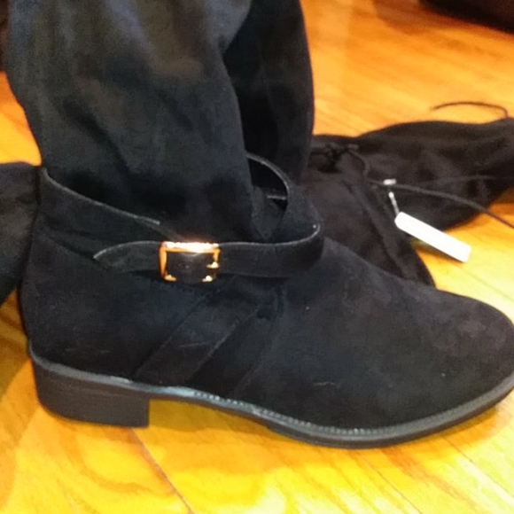 Revamped by sirens over the knee boots - Picture 2 of 3